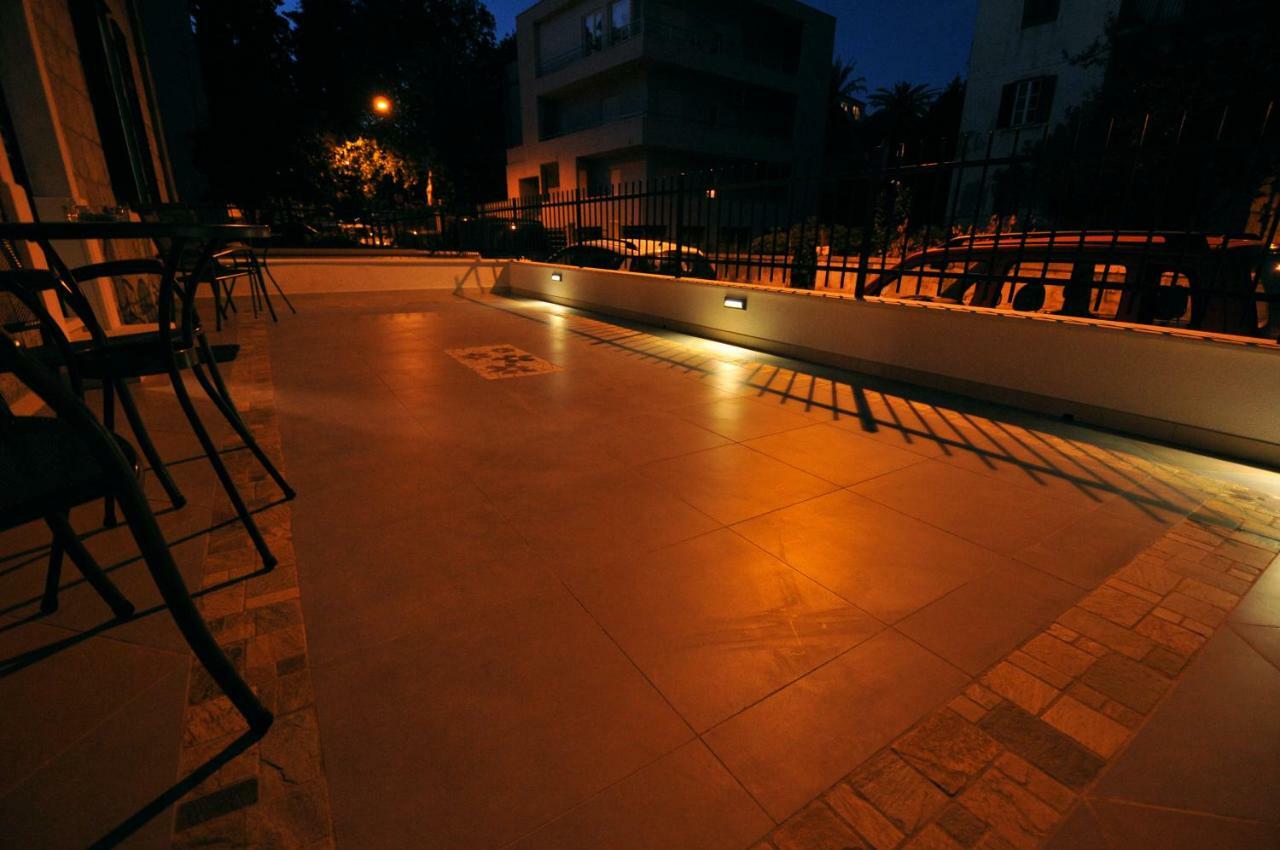 Studio Apartment Dzapo Split Exterior foto
