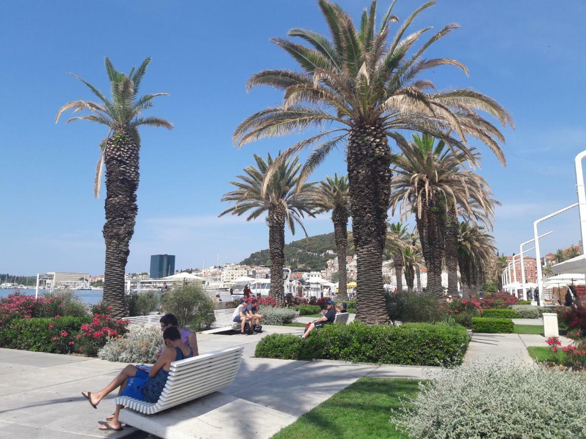 Studio Apartment Dzapo Split Exterior foto
