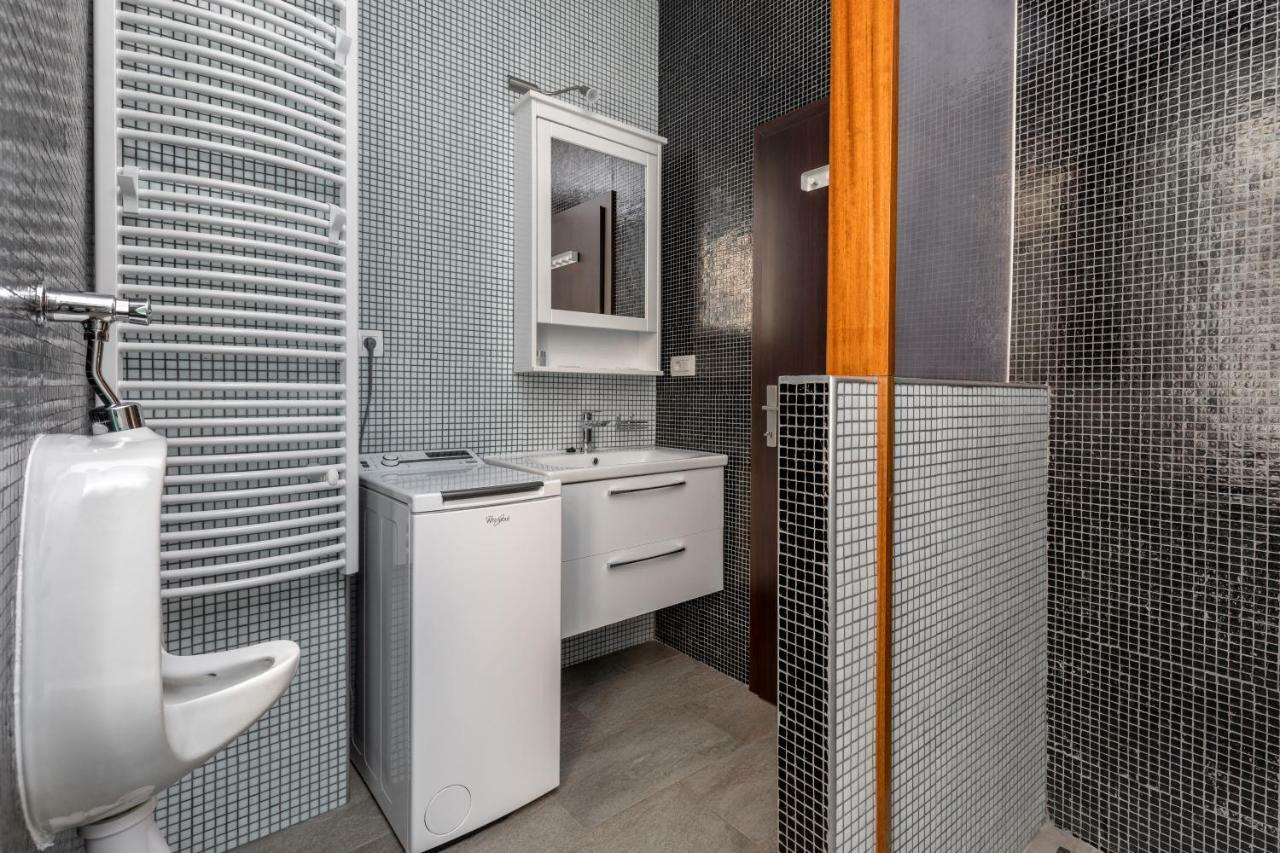 Studio Apartment Dzapo Split Exterior foto